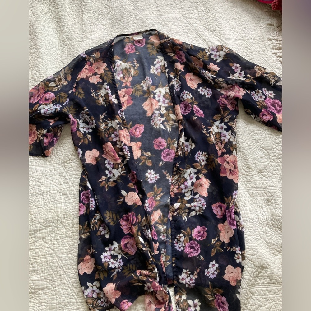 Kaileigh Floral Print Kimono Size L
